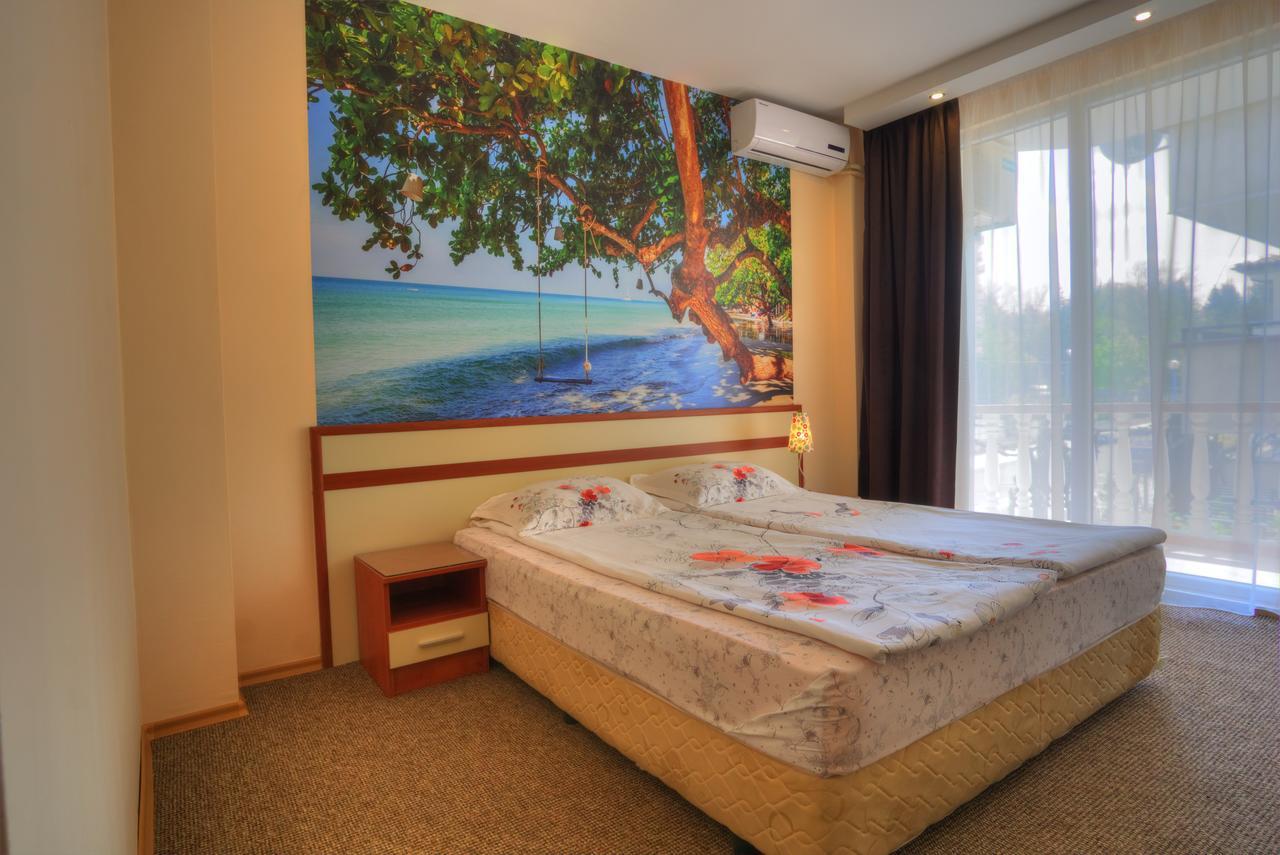 Stella Del Mare Guest House Kiten  Buitenkant foto